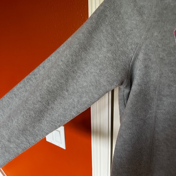 Old Navy Fleece Pullover - Picture 3 of 5